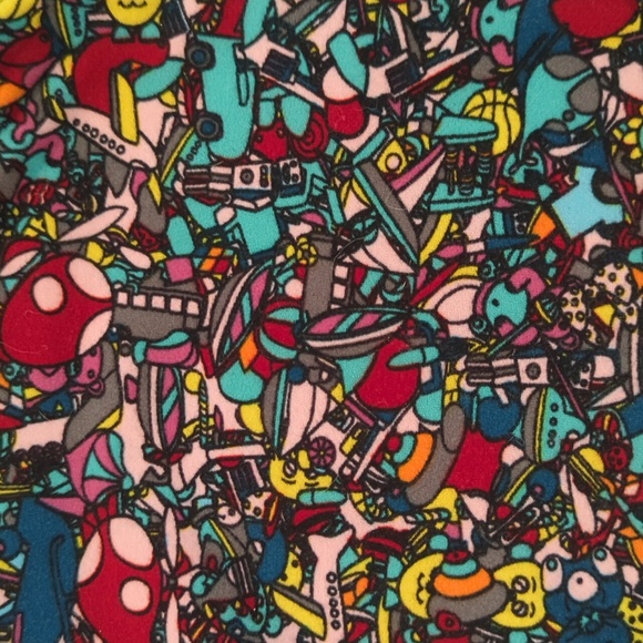 Fun Patterned Leggings - Picture 2 of 3